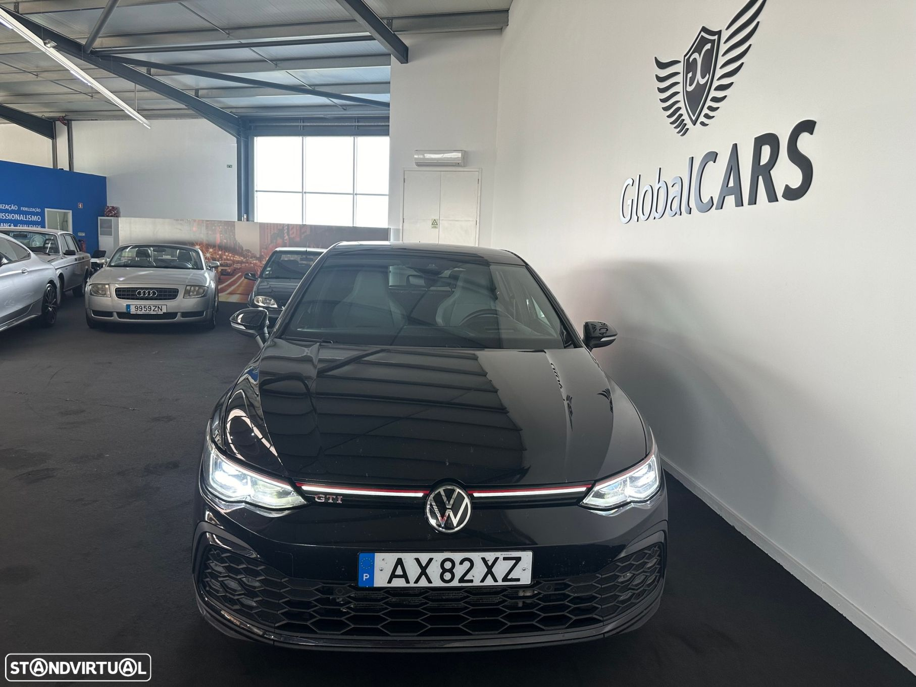 VW Golf 2.0 TSI GTI DSG - 32