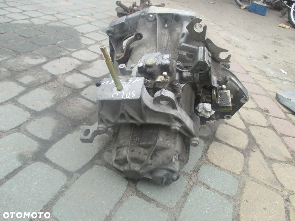 skrzynia biegów Fiat bravo Stilo Doblo 1.4 16V C514.5.13.41 73503332 - 4