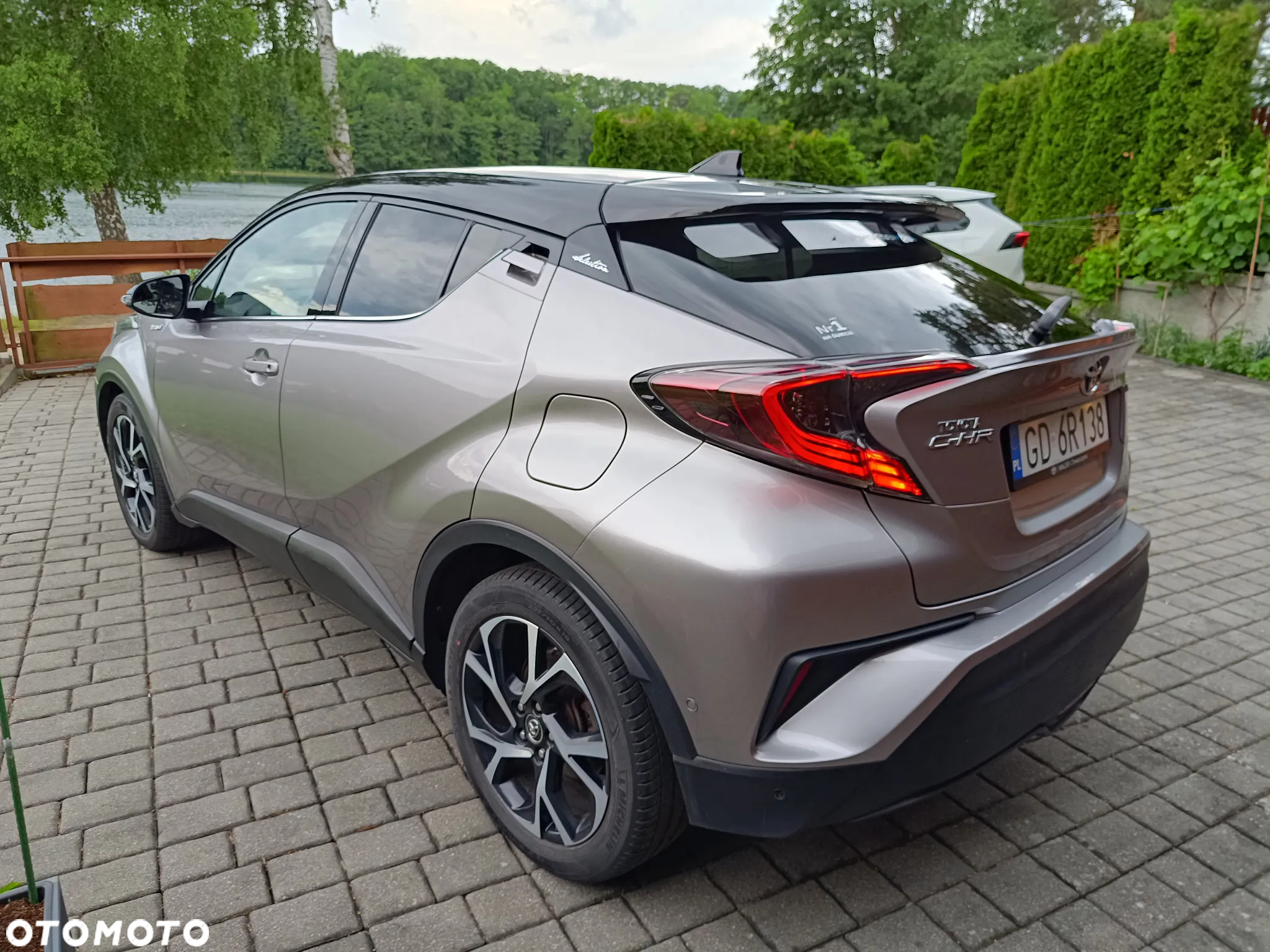 Toyota C-HR 1.8 Hybrid Selection - 17