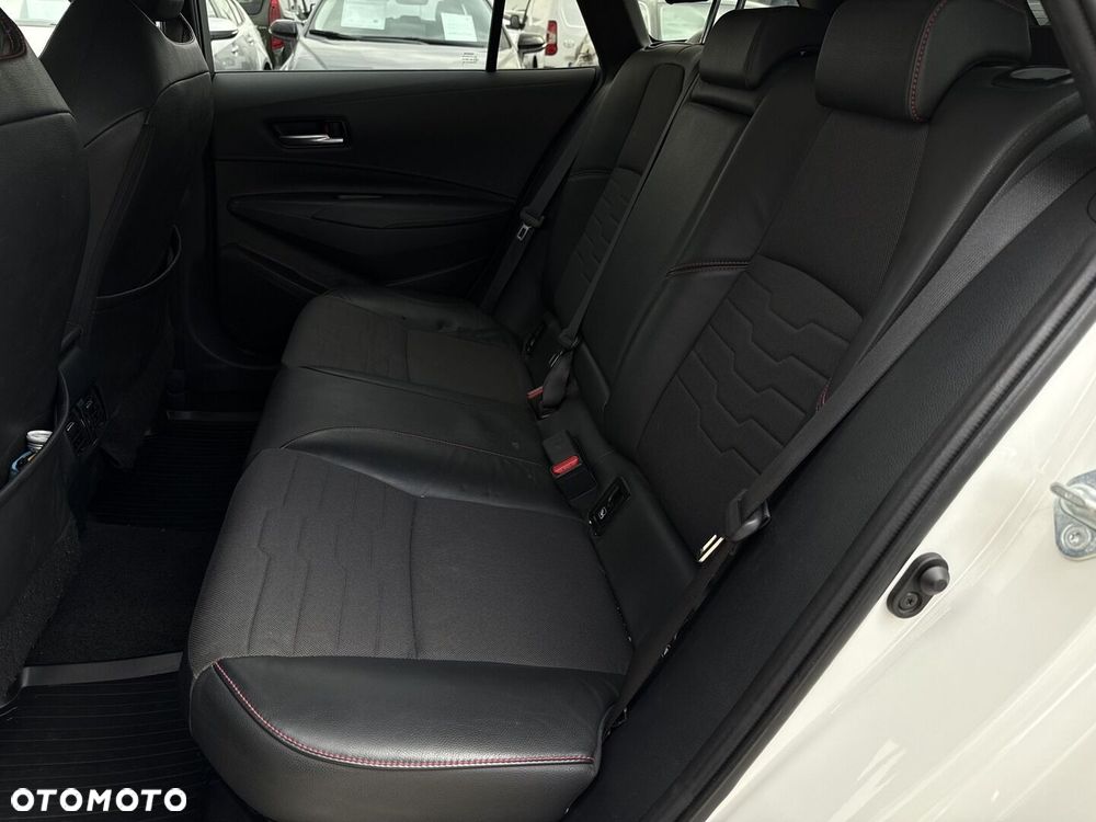 Toyota Corolla 1.8 Hybrid Selection - 11