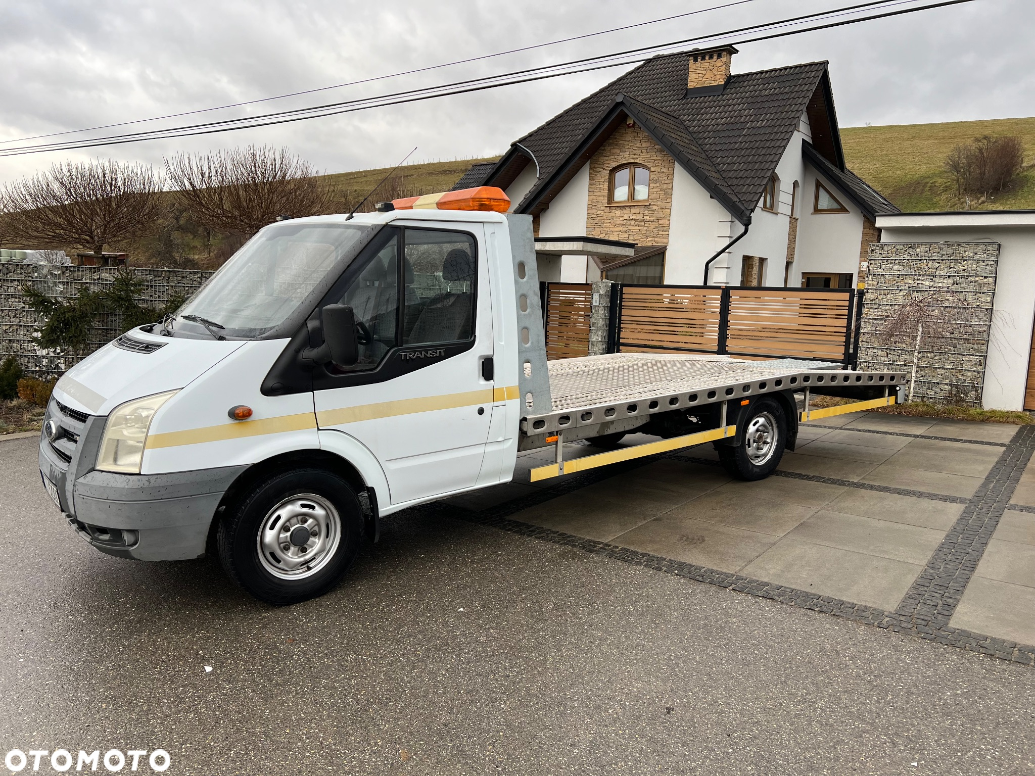 Ford Transit - 10