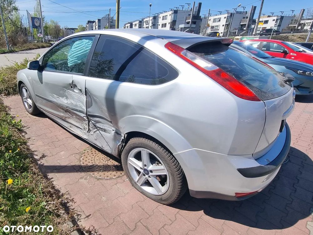 Ford Focus 1.6 FX Silver - 4