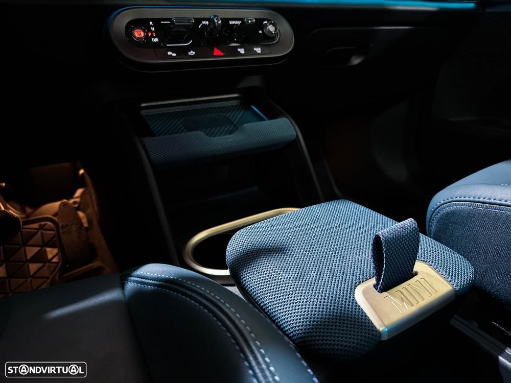 MINI Countryman E Favoured - 33