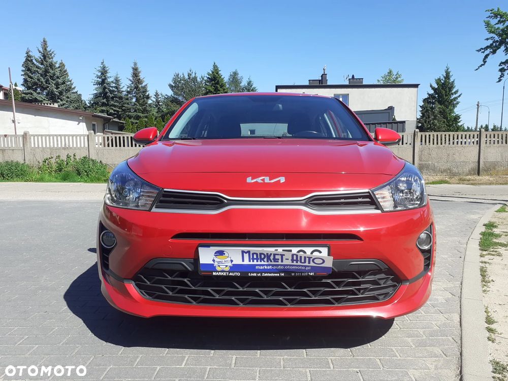 Kia Rio - 8