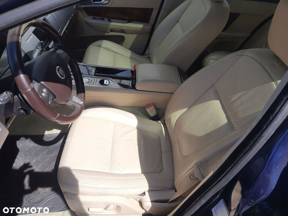 CZĘŚCI Jaguar XF I X250 3,0 V6 DIESEL 2007-2015 R SEDAN 4D LAK: JJX - 8