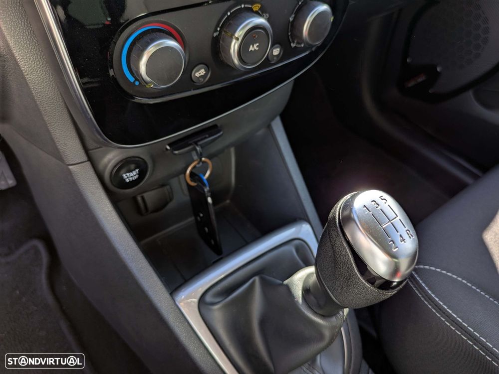 Renault Clio 1.5 dCi Limited EDition - 8