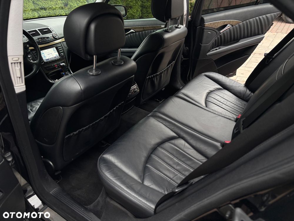 Mercedes-Benz Klasa E 320 CDI Elegance - 15