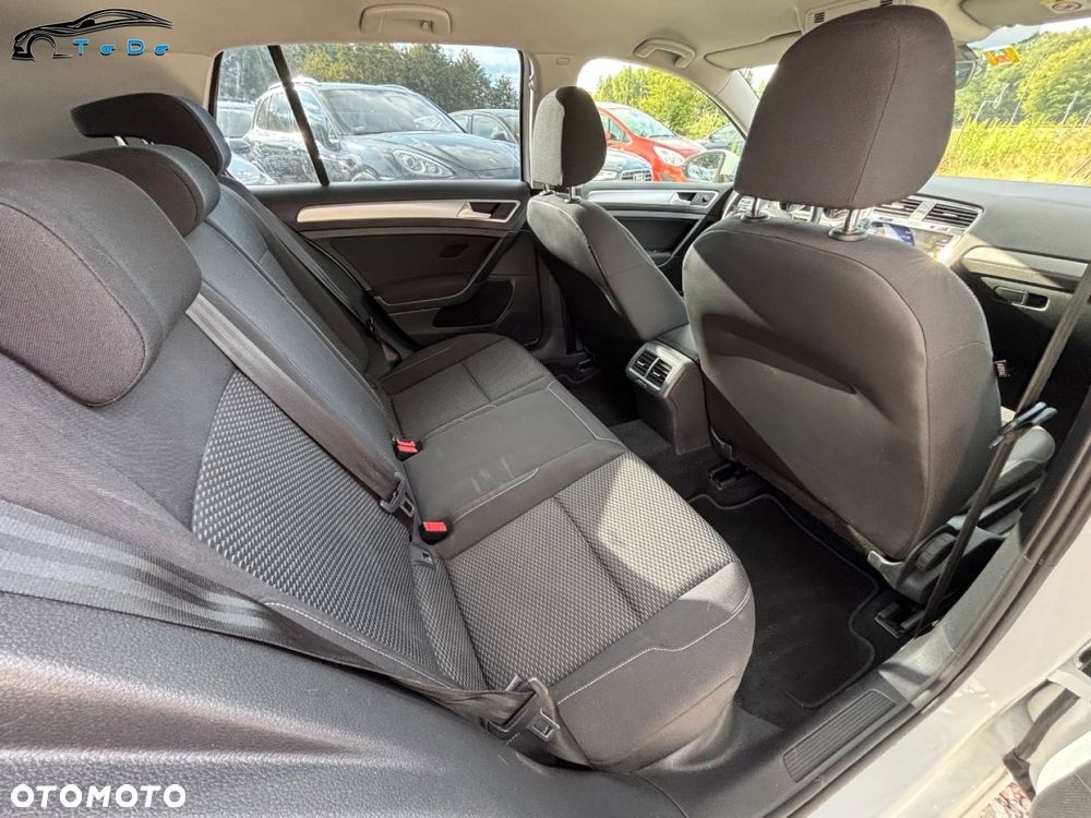 Volkswagen Golf 1.0 TSI Comfortline - 29