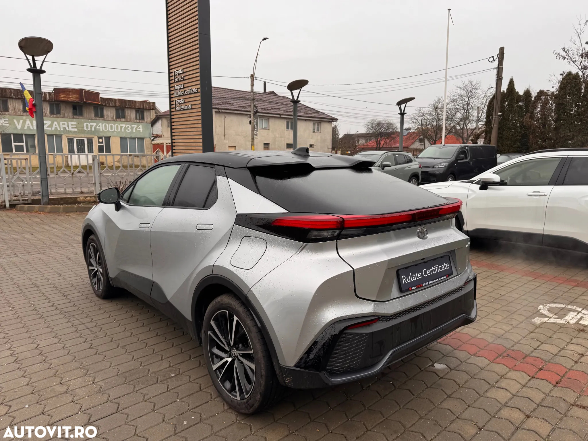 Toyota C-HR - 5