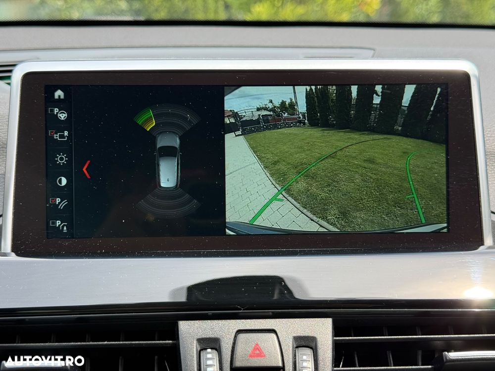 BMW X1 xDrive18d xLine - 12