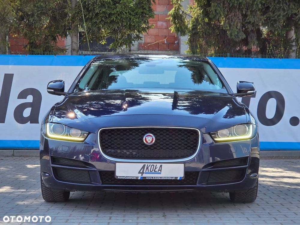 Jaguar XE E-Performance Portfolio - 4