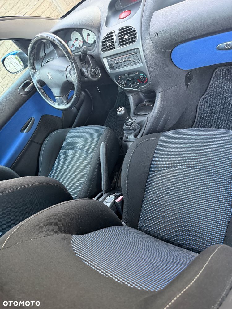 Peugeot 206 - 14