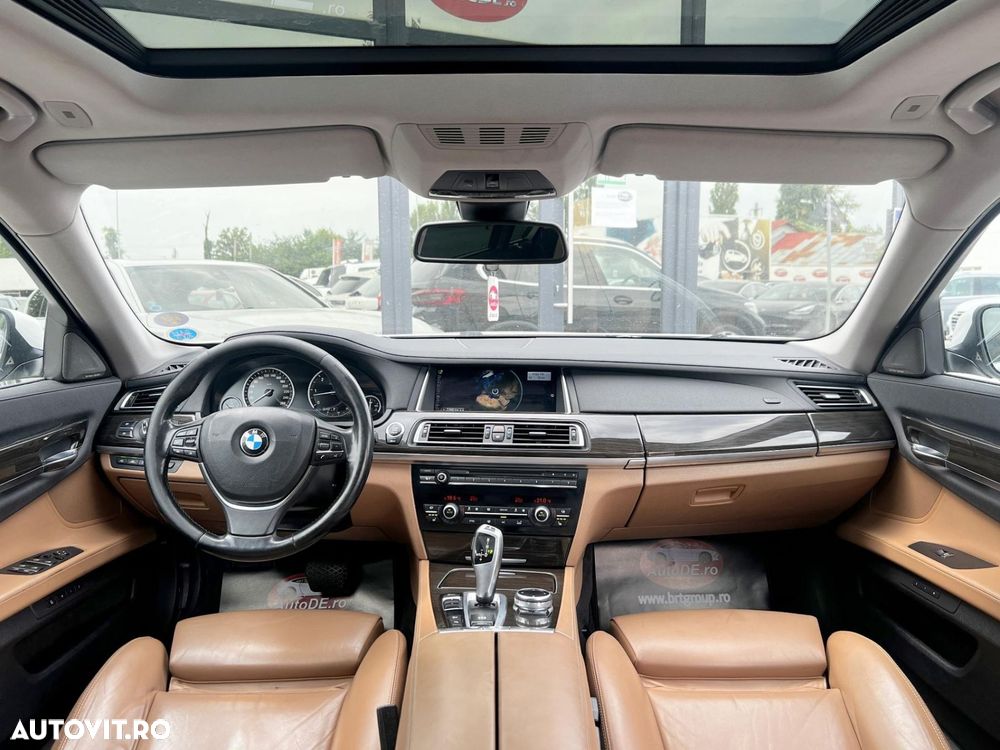 BMW Seria 7 740d xDrive - 7