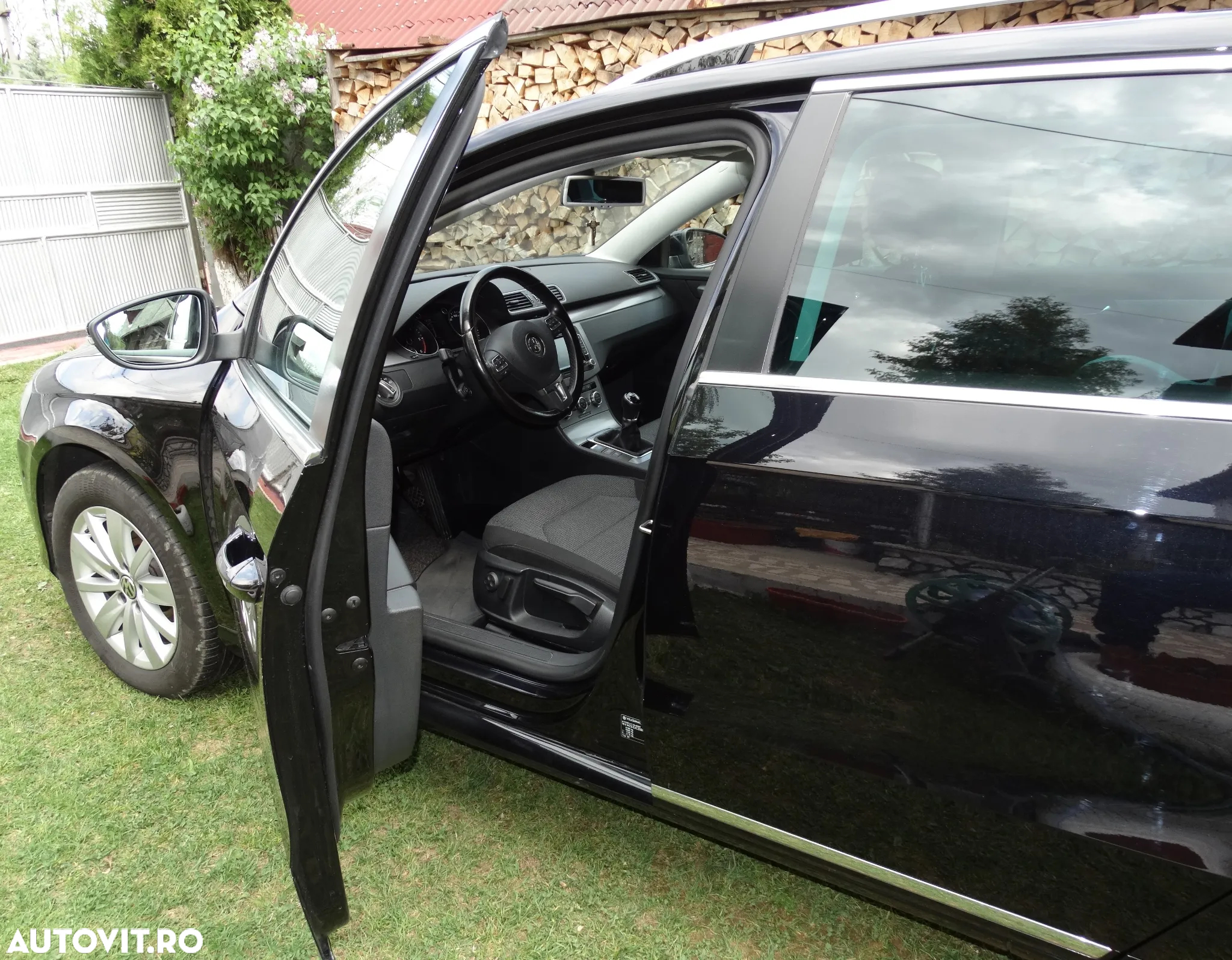 Volkswagen Passat Variant 2.0 Blue TDI SCR Comfortline - 11