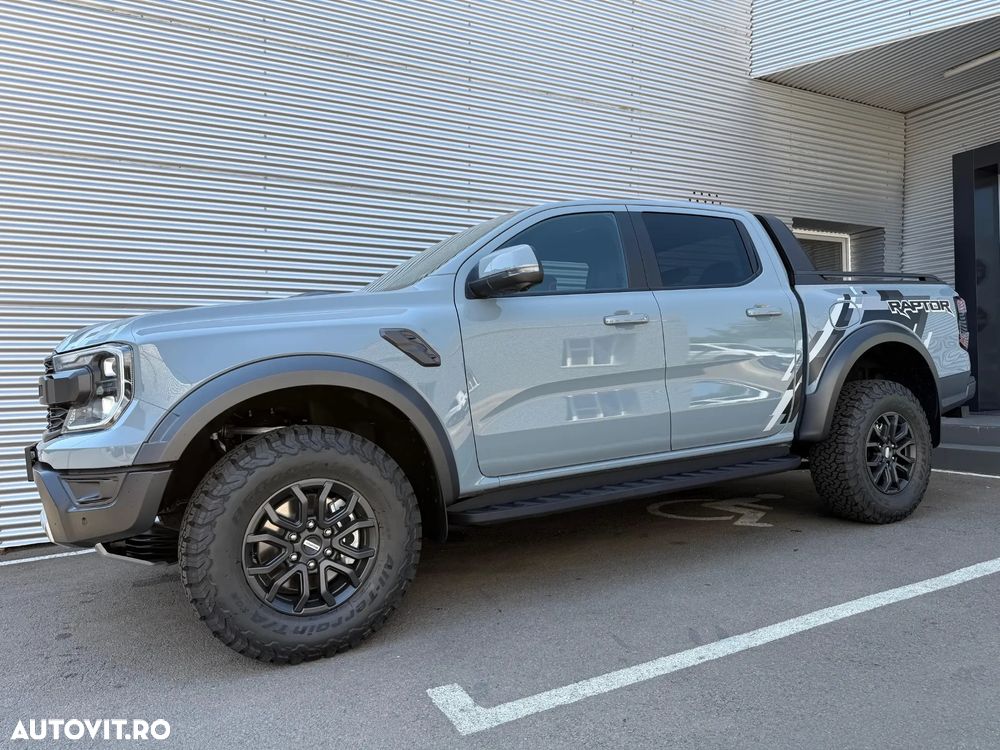 Ford Raptor - 19