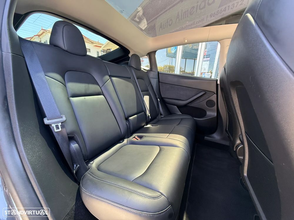 Tesla Model Y Long Range Tração Integral - 30