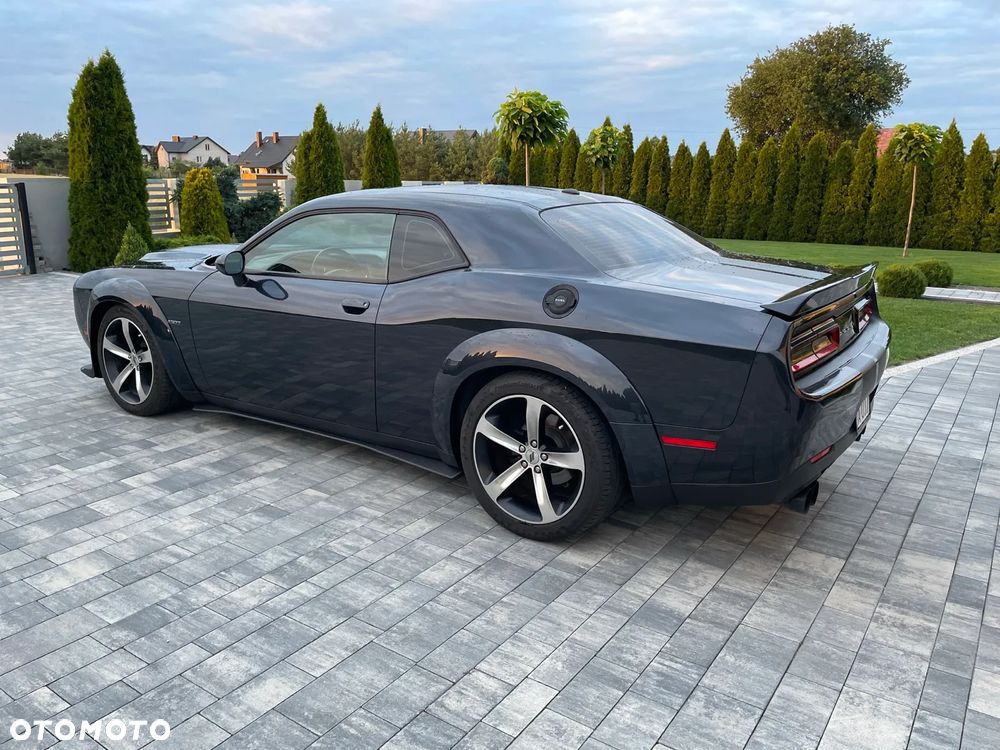 Dodge Challenger Automatik R/T Plus - 6