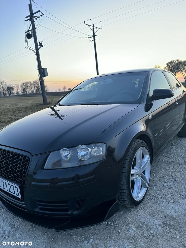 Audi A3 3-drzwiowe 1.6 FSI Ambiente - 6