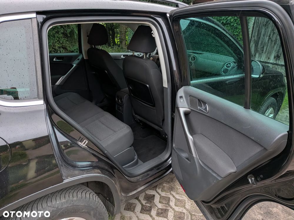 Volkswagen Tiguan - 8