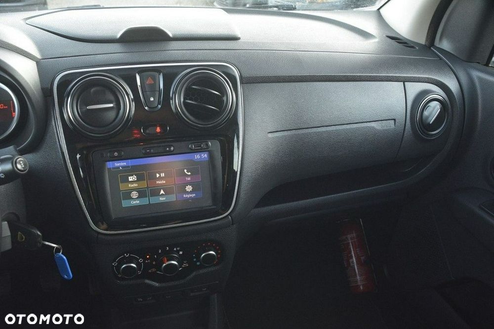 Dacia Lodgy SCe 100 Stepway - 26