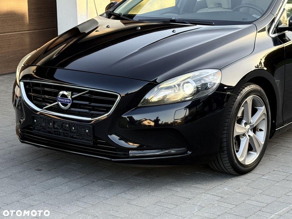 Volvo V40 T3 - 38