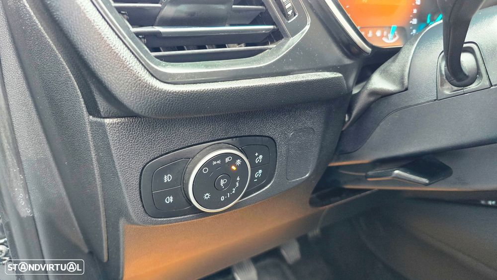 Ford Focus SW 1.5 TDCi EcoBlue Titanium - 12