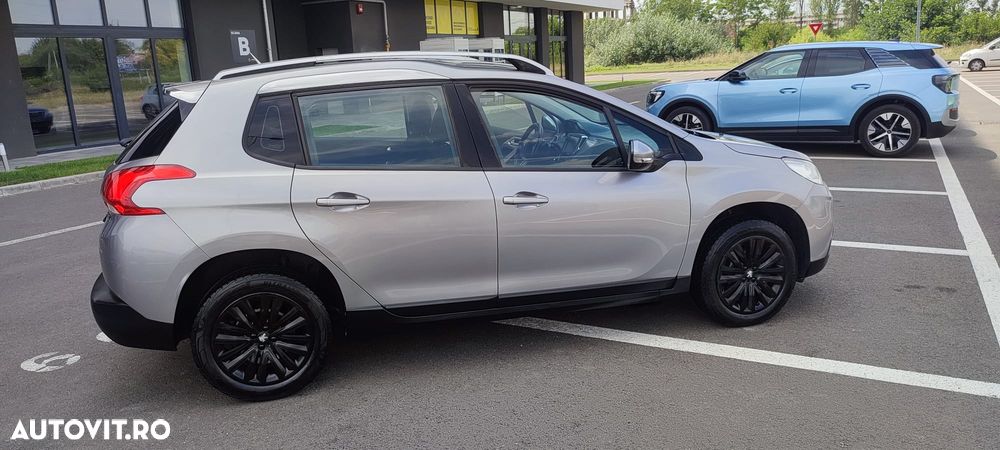 Peugeot 2008 - 5