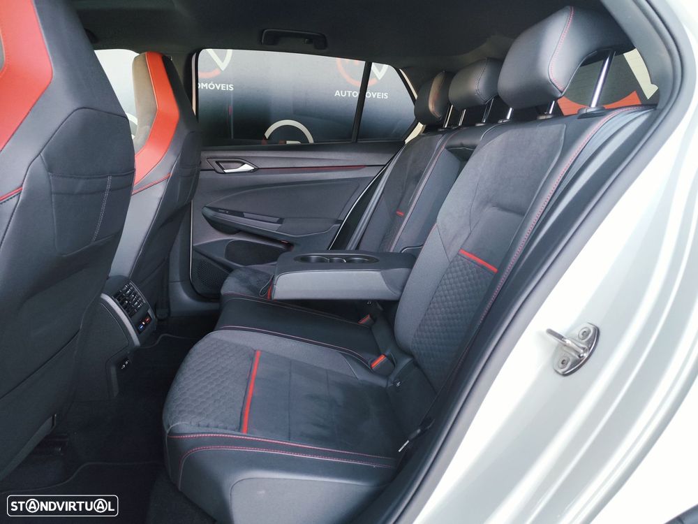 VW Golf 2.0 TSI GTI Clubsport DSG - 34