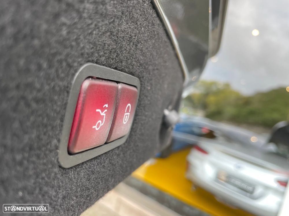 Mercedes-Benz S 450 4Matic 9G-TRONIC - 31