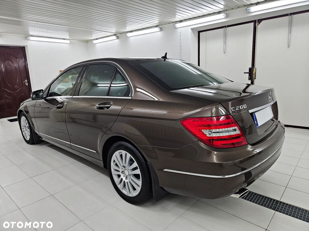 Mercedes-Benz Klasa C - 12