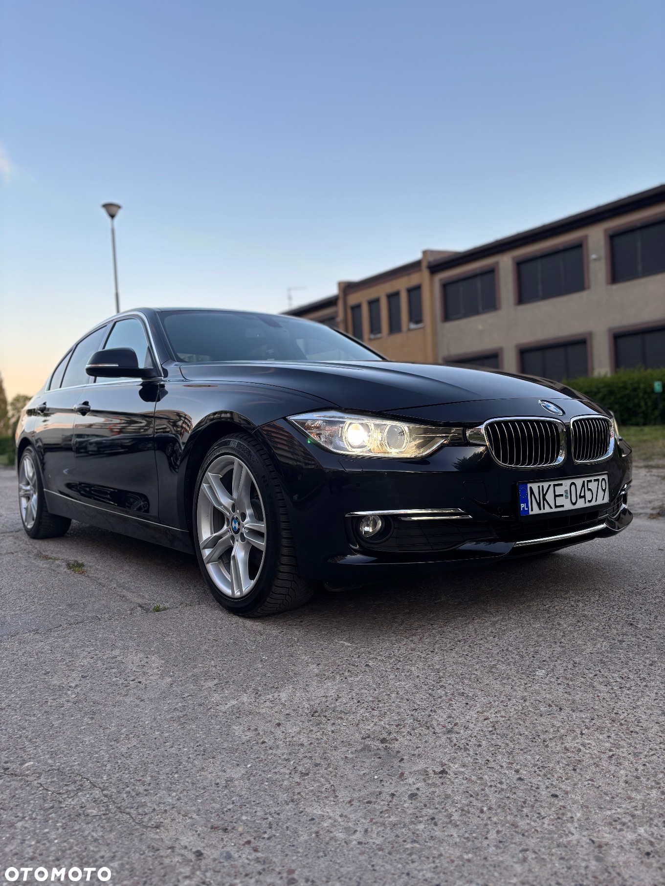 BMW Seria 3 330d xDrive Luxury Line - 5