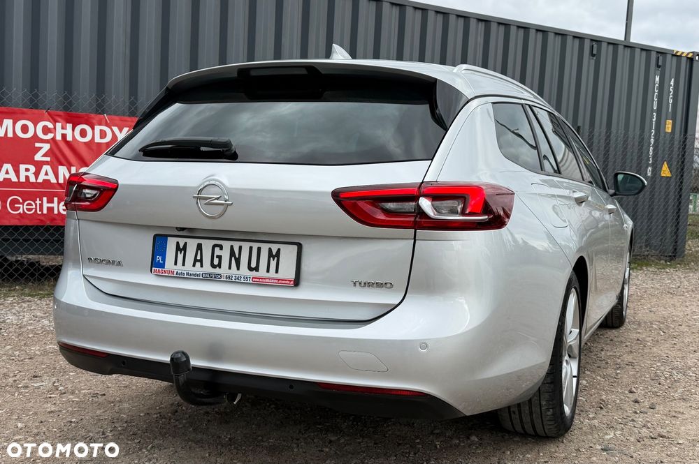 Opel Insignia - 32