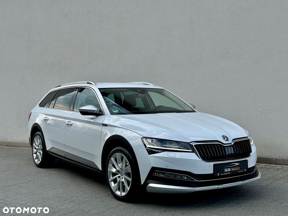 Skoda Superb 2.0 TDI 4x4 DSG Scout - 3
