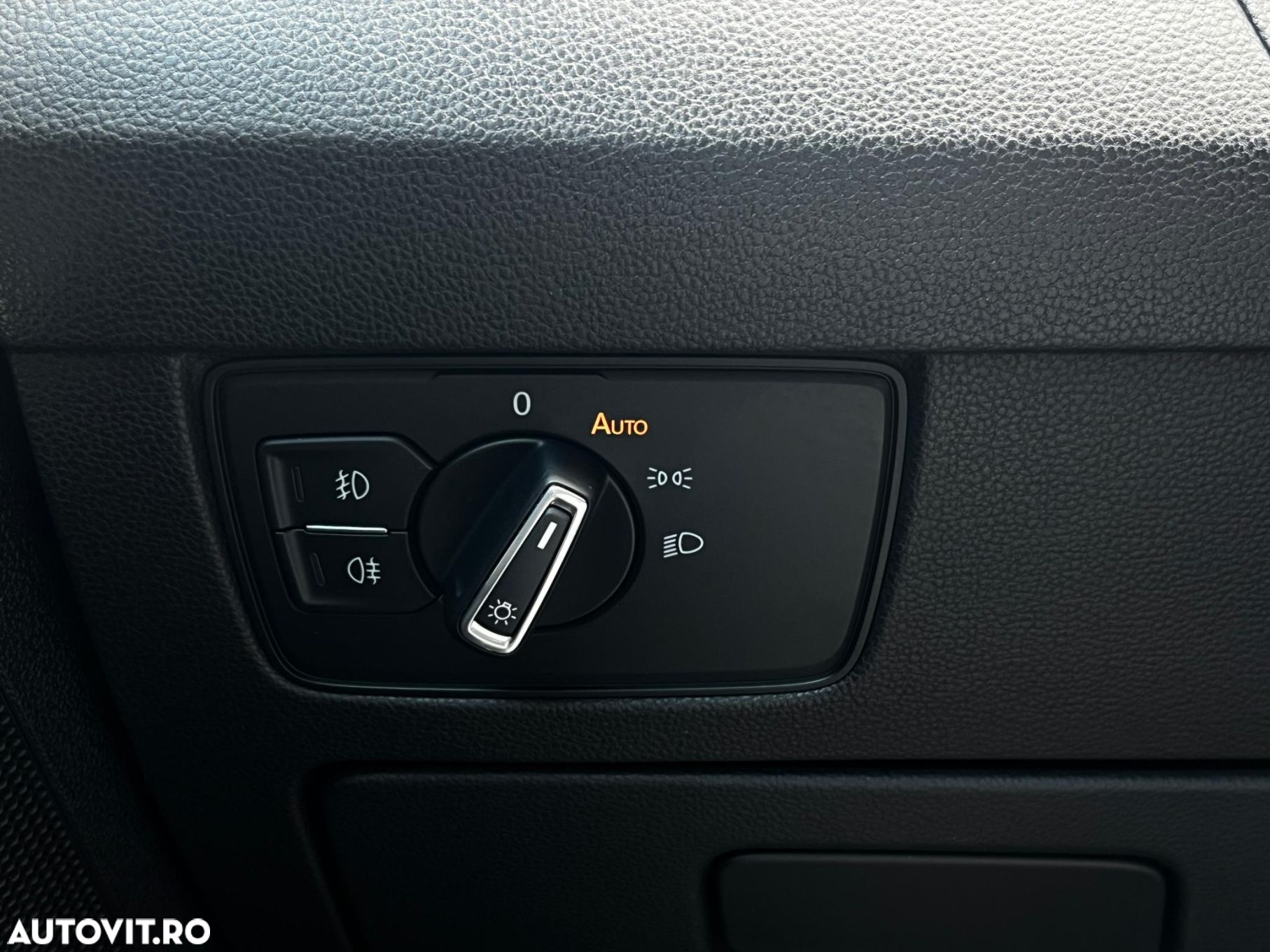 Volkswagen Passat - 27