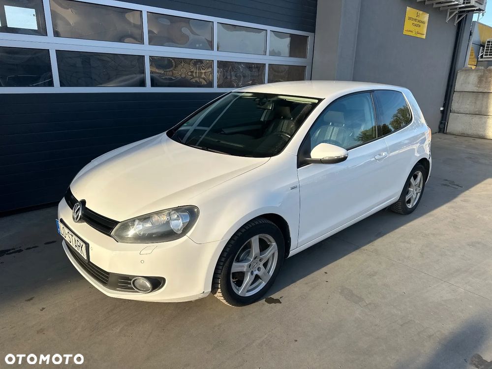 Volkswagen Golf 1.2 TSI BMT Trendline - 6