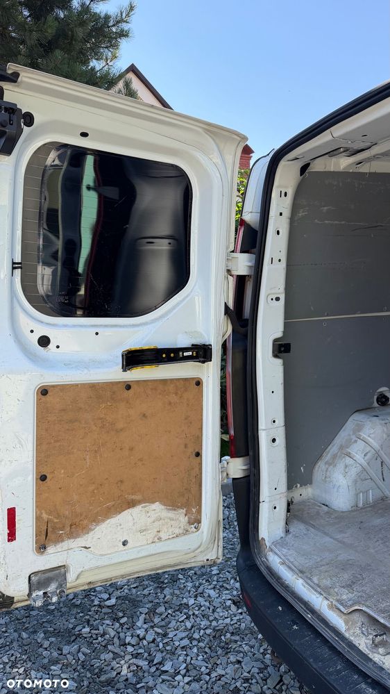 Ford Transit Custom - 14