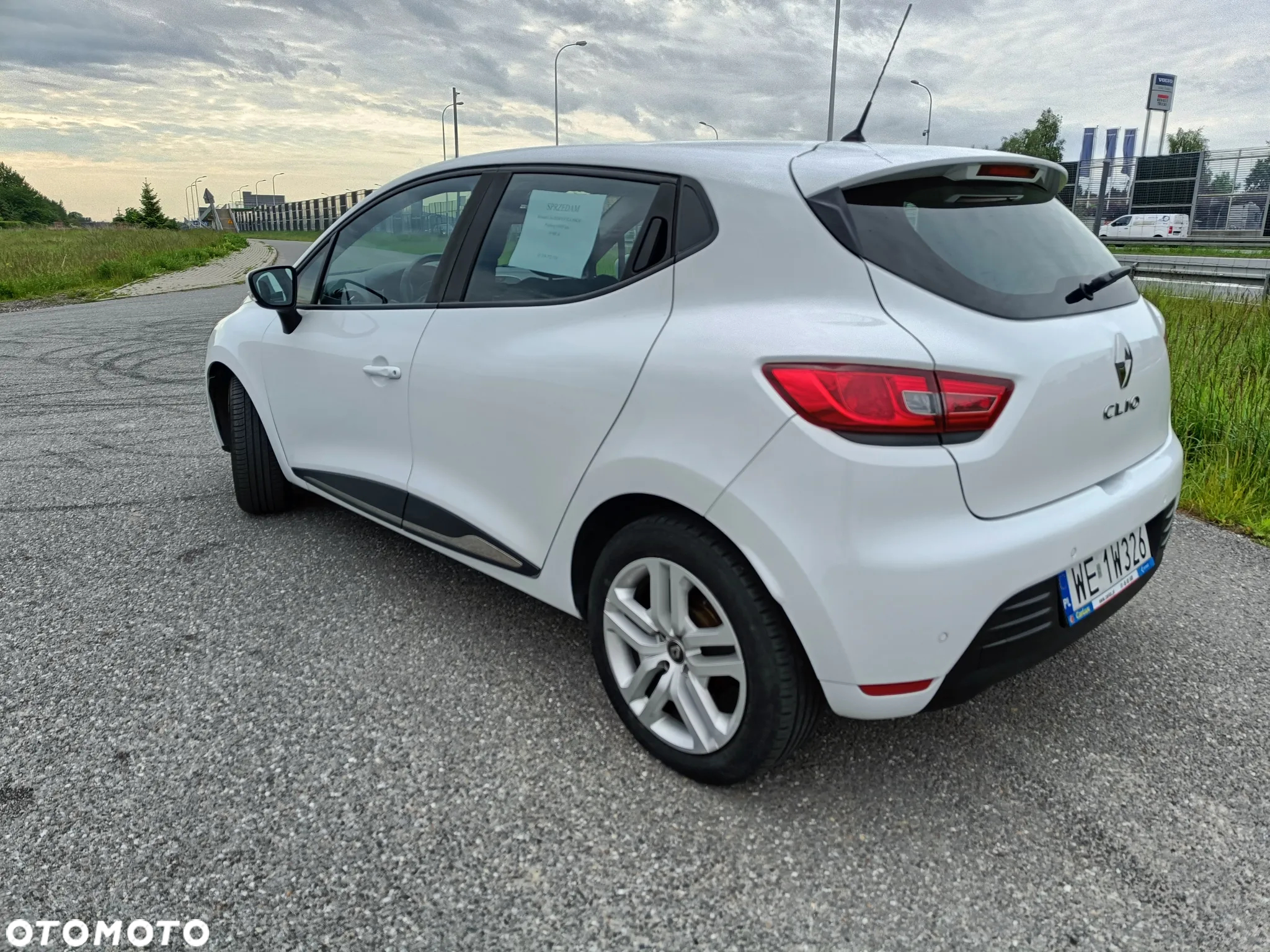 Renault Clio 0.9 Energy TCe Zen - 16