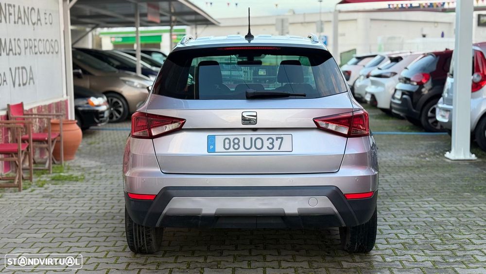 SEAT Arona - 9