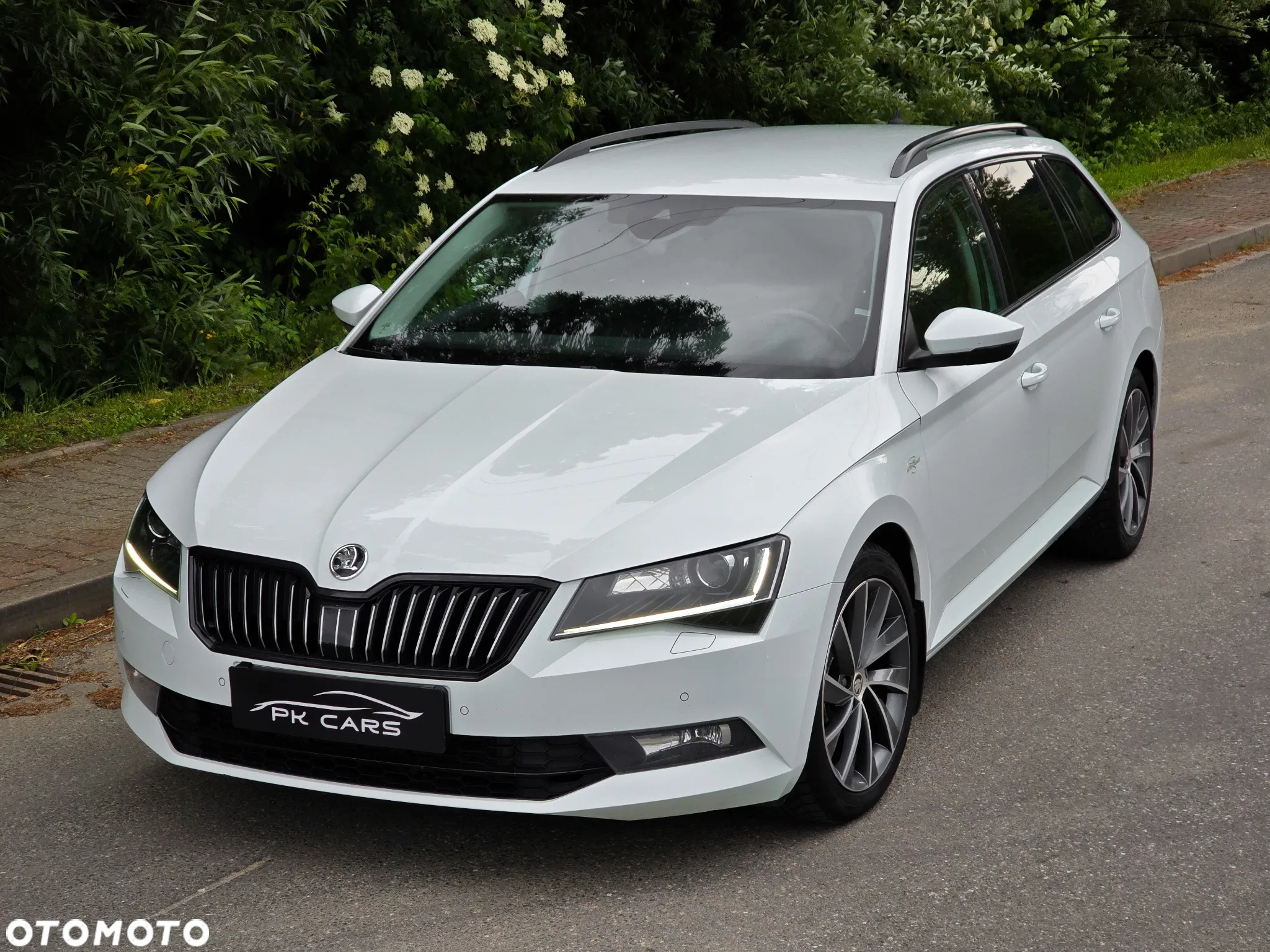 Skoda Superb Combi 2.0 TDI 4x4 DSG L&K - 3