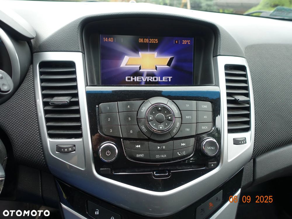 Chevrolet Cruze 1.4 T LT+ - 10