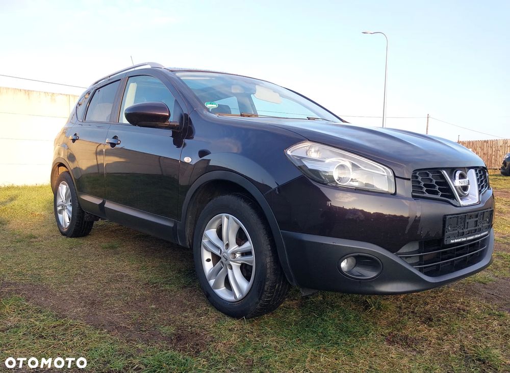 Nissan Qashqai - 2