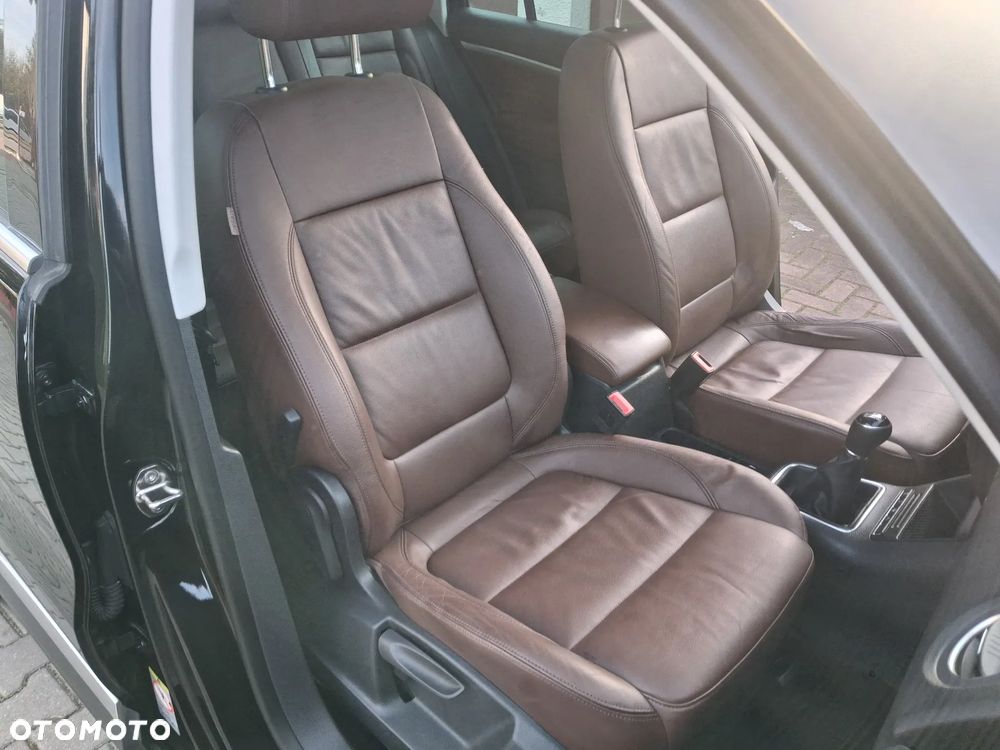 Volkswagen Tiguan 2.0 TDI Perfectline - 17