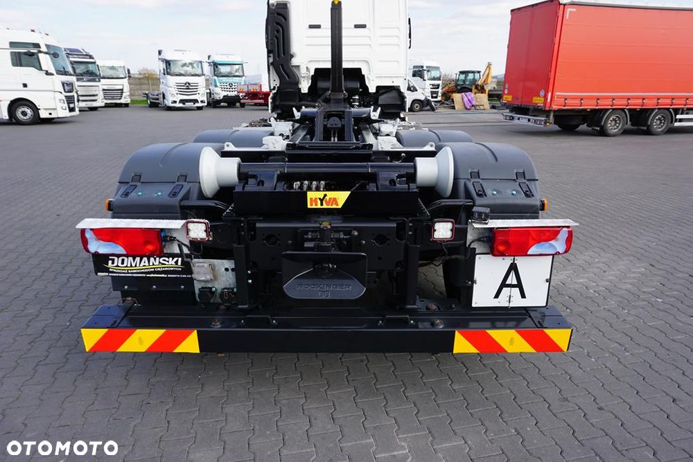 MAN TGX / 26.470 / E 6 / GM / HAKOWIEC HYVA / OŚ SKRĘTNA / RETARDER - 16