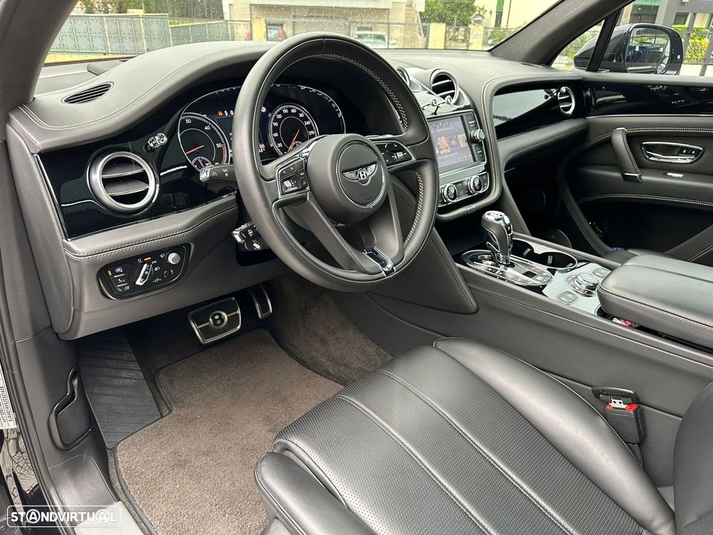 Bentley Bentayga V8 - 14