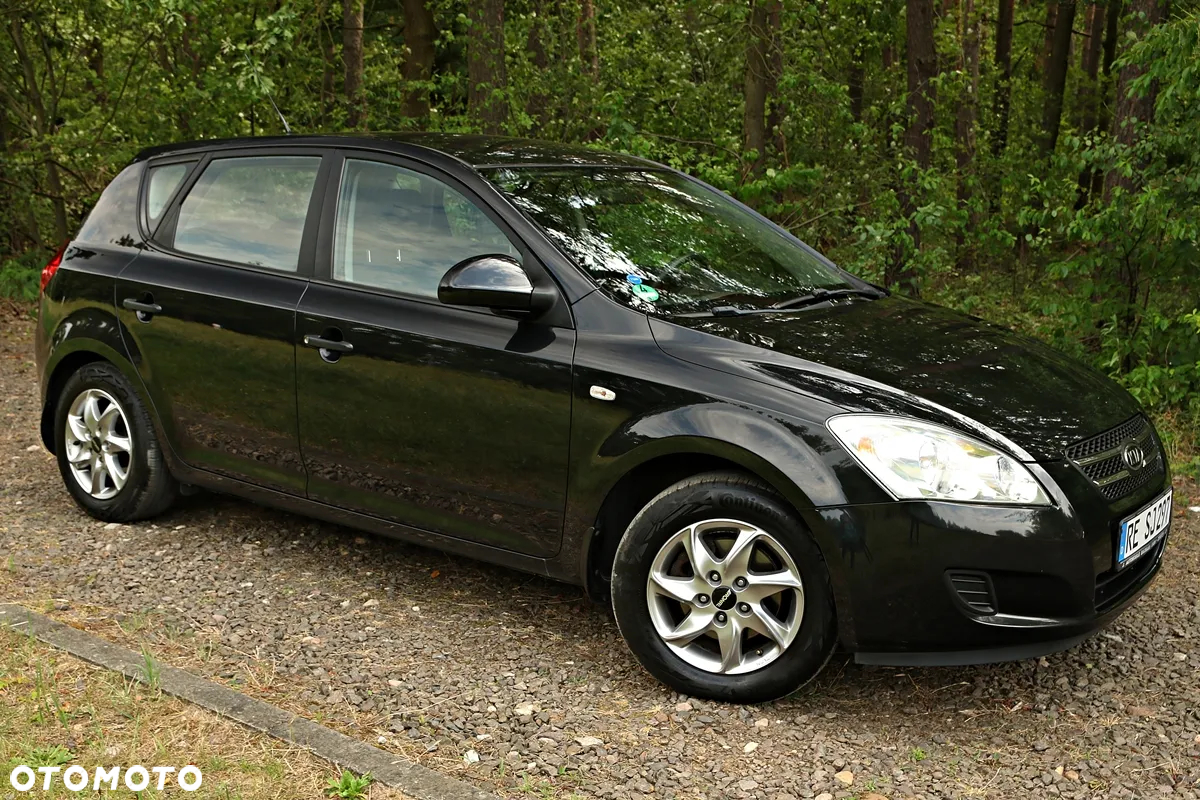 Kia Ceed - 20