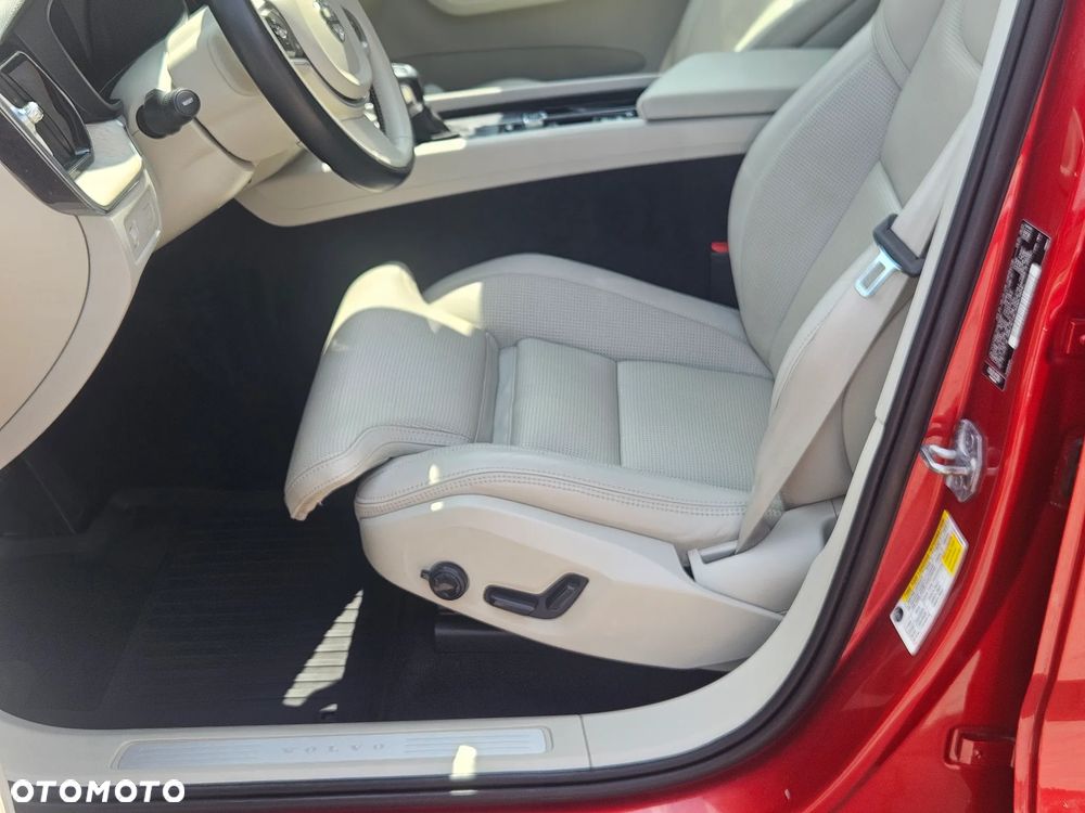 Volvo XC 60 T6 AWD Inscription - 12