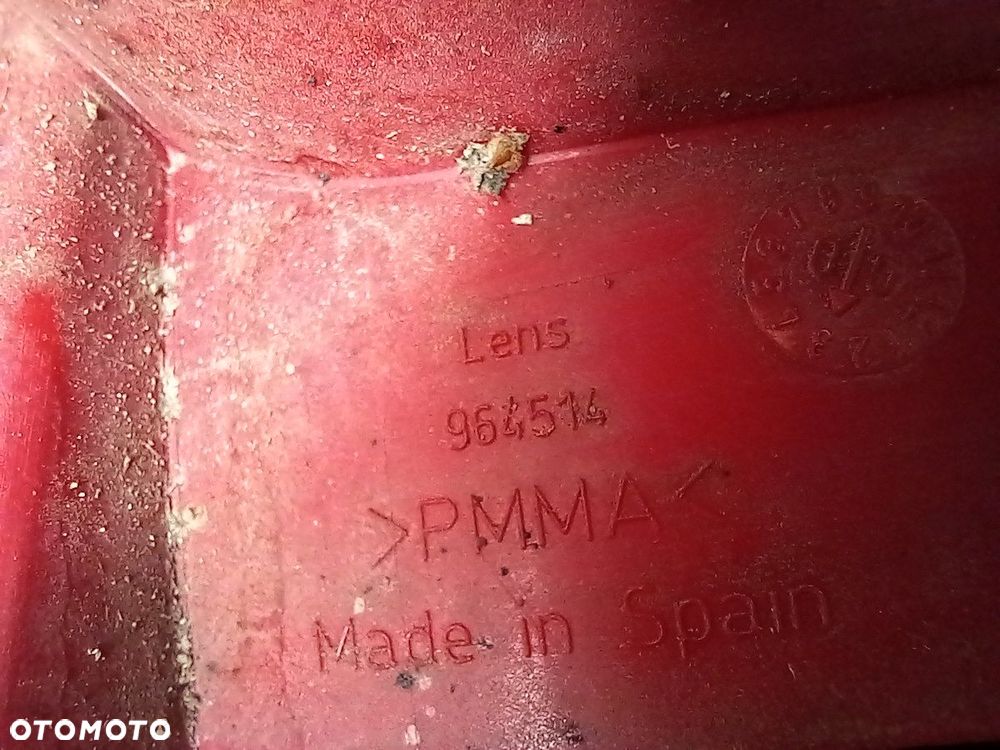 LAMPA TYLNA PRAWA VW SHARAN I FL 964514   964518 - 2