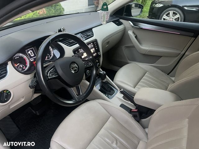 Skoda Octavia 1.4 TSI DSG Ambition - 9