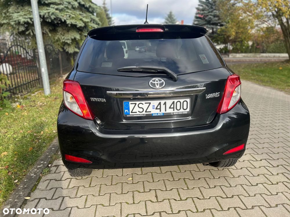 Toyota Yaris 1.4 D-4D Premium - 5