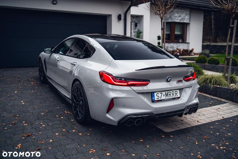 BMW M8 Competition - 11
